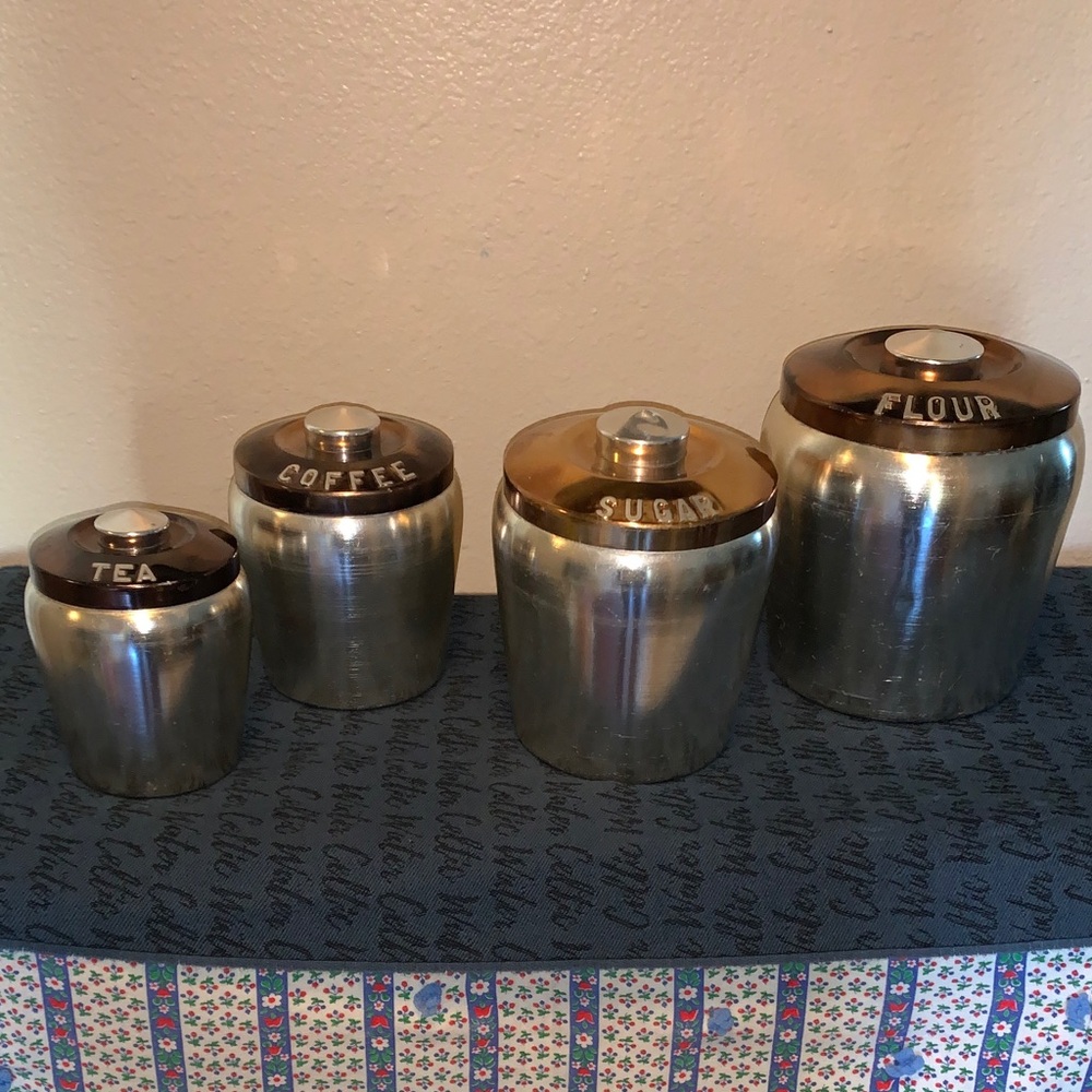 Vintage Canister Set
Aluminum, Made in Italy